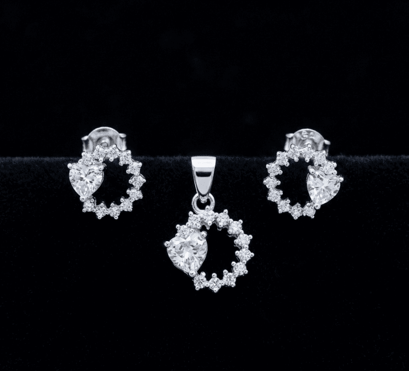 Heart Halo Spark Set (Studs & Pendant)