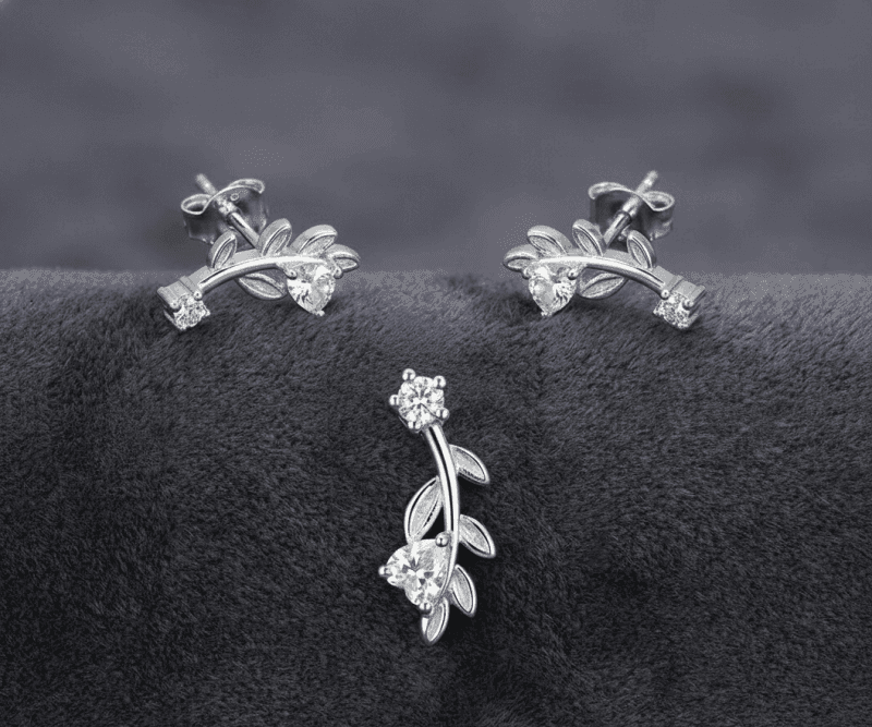 Silver Leaf Curve Spark Set (Studs & Pendant)